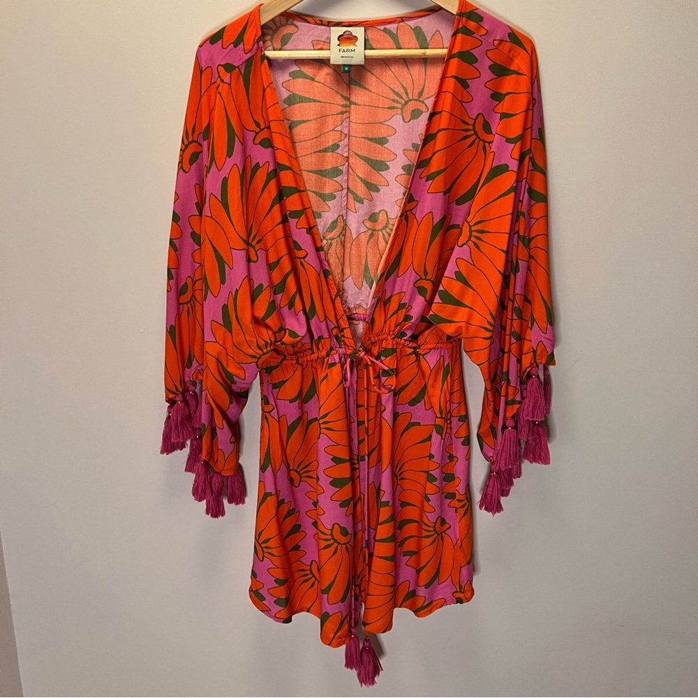 FARM Rio beach cover up. Tie front w tassels, pink and orange banana print, M